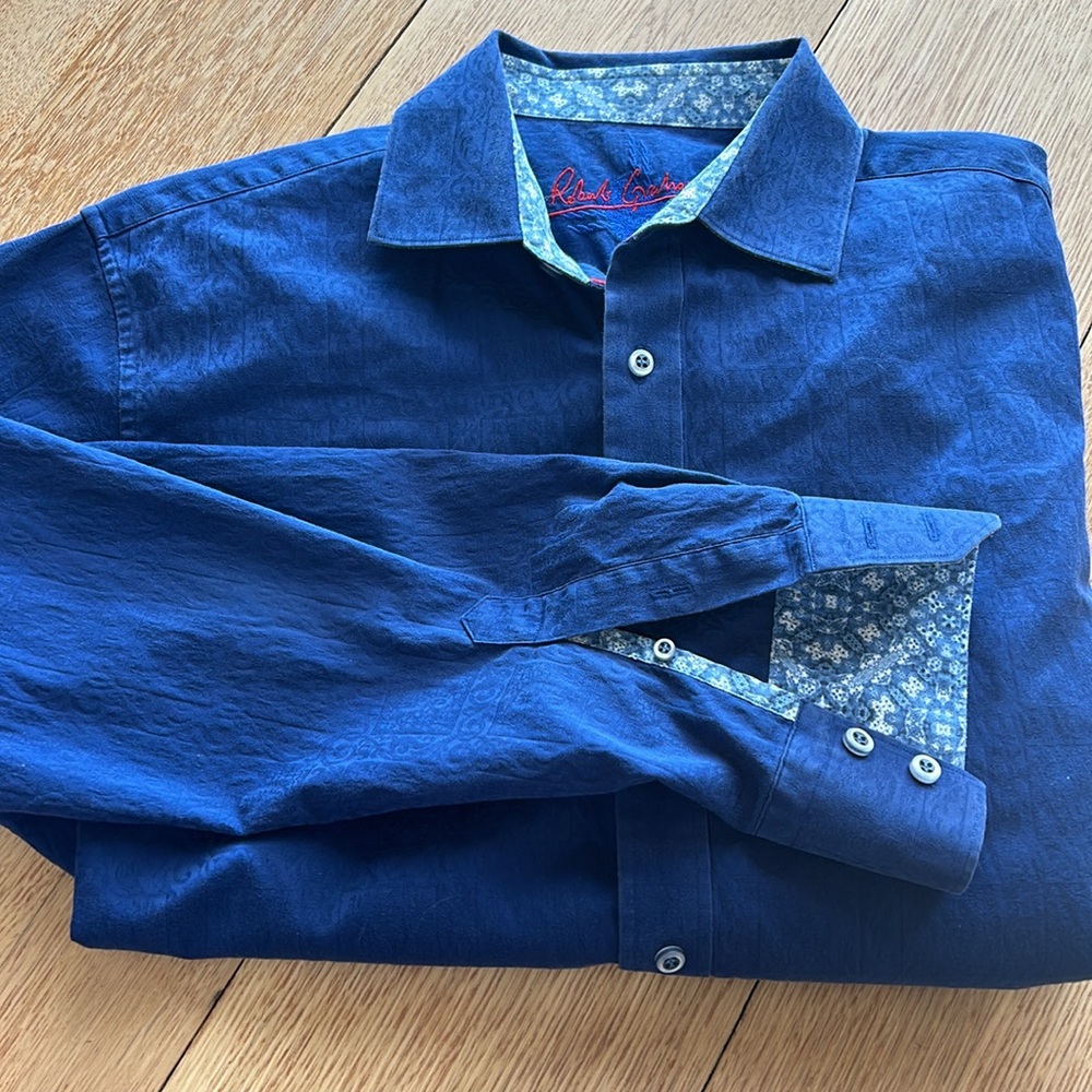 Long Sleeve Robert Graham Cotton Button-Up in Size Large